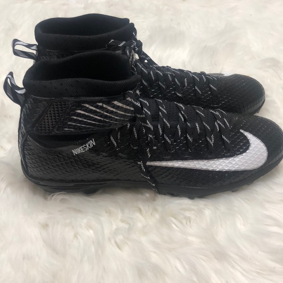 Nike Lunarbeast Black /white football cleats sz 17 - Picture 2 of 8
